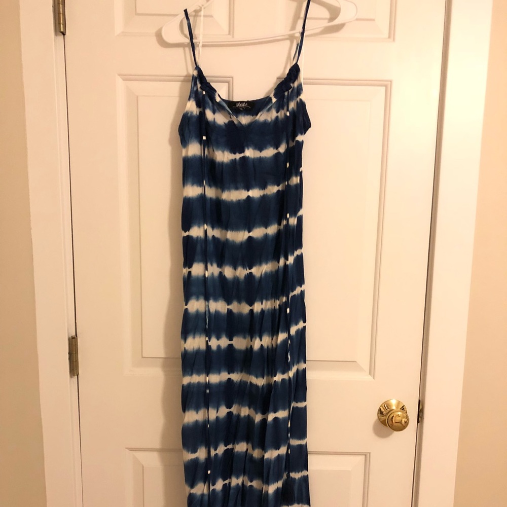 Lulu’s Striped maxi dress
